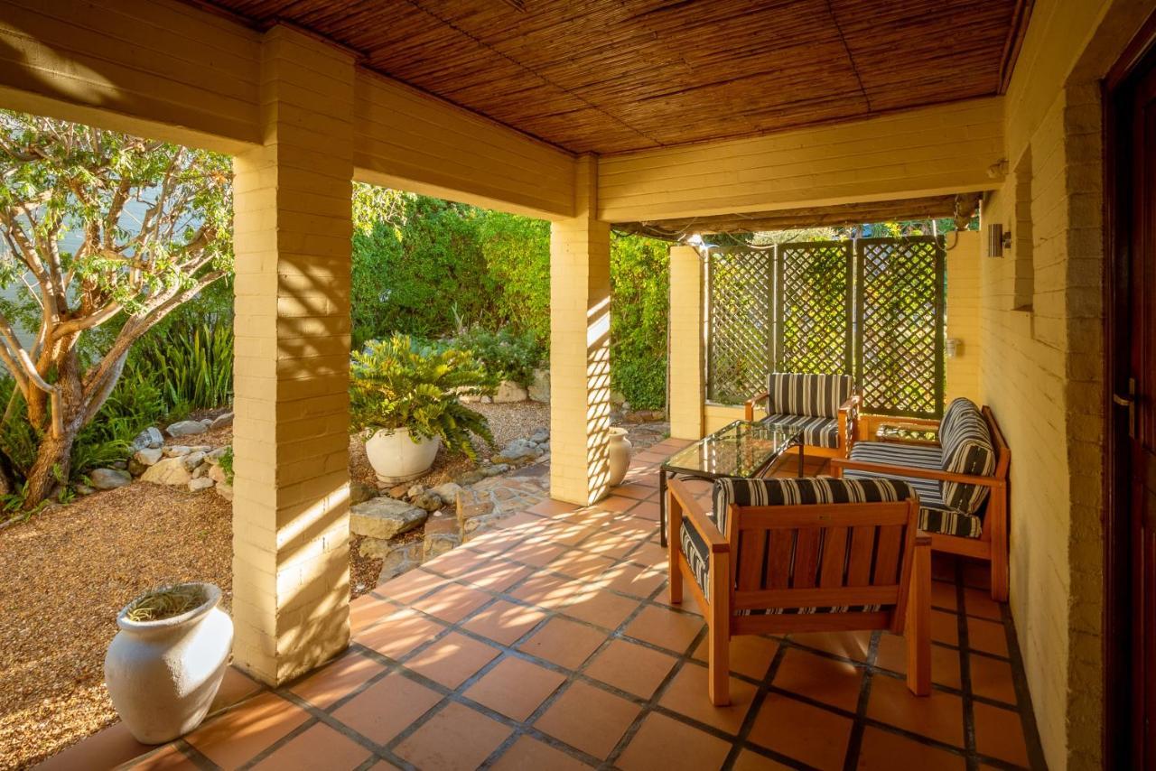 Shutters On Hilltop, Scarborough Bagian luar foto